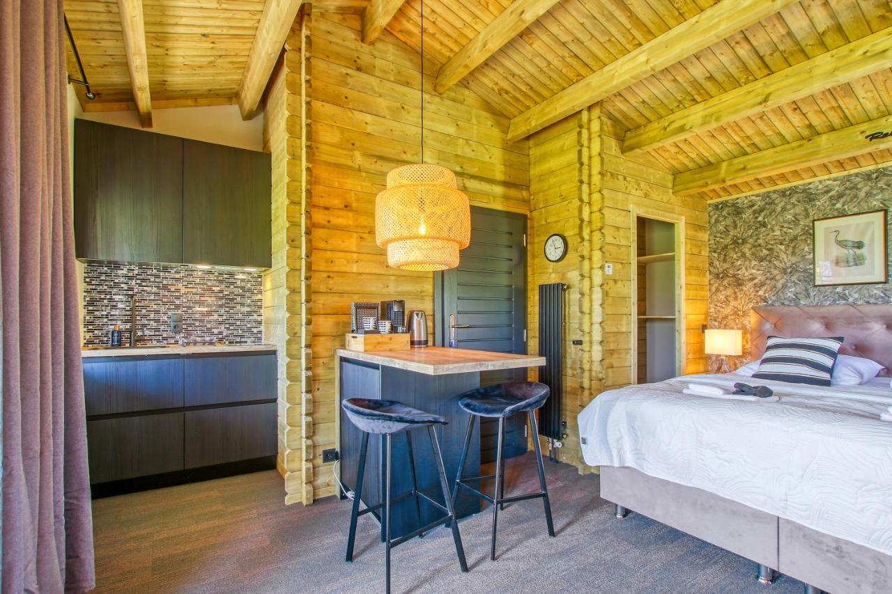 Appel Lodge Diessen Exterior foto